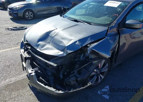 2019 Nissan Sentra Sv z USA, uszkodzony, nr VIN 3N1AB7AP9KY438403